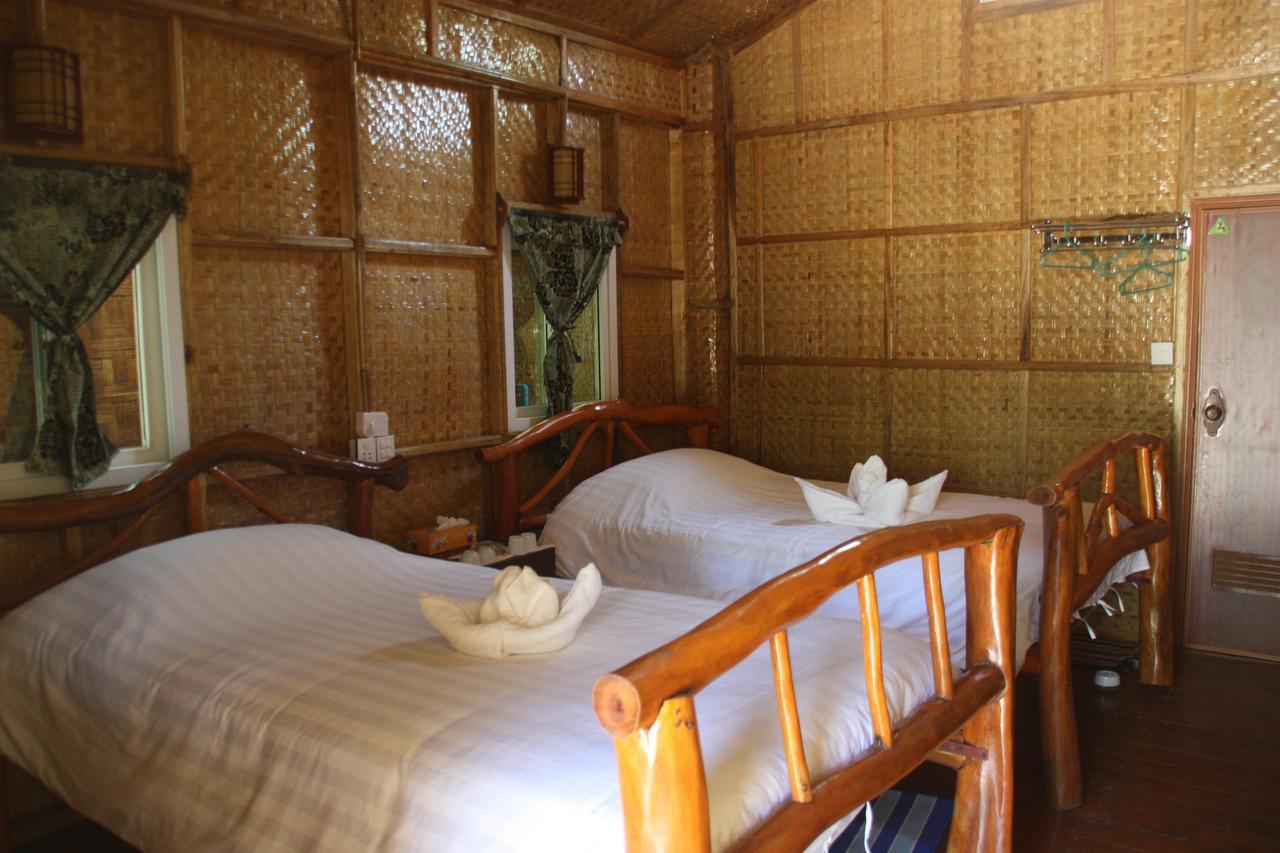 Soe Ko Ko Beach House & Restaurant Ngwesaung Exterior photo